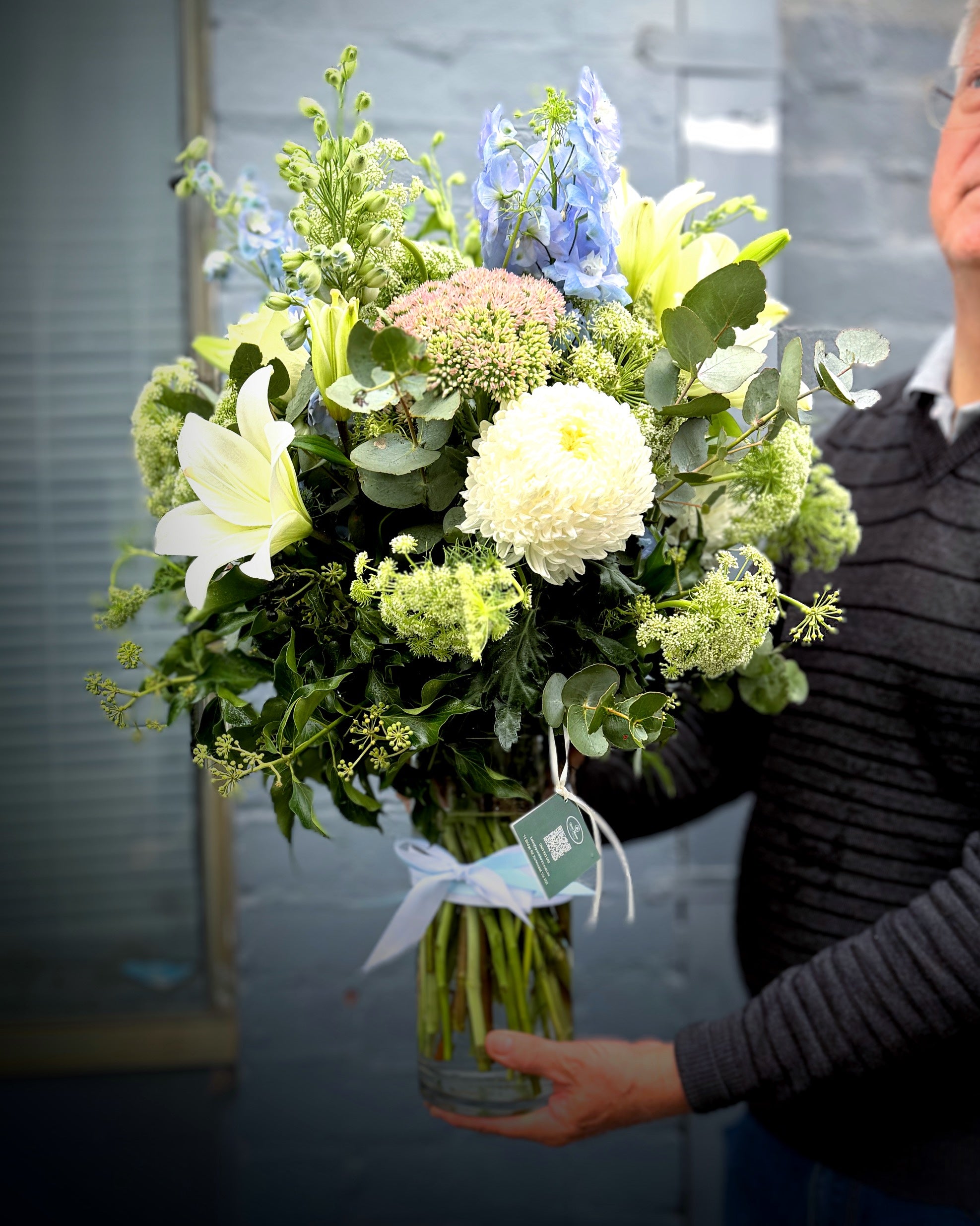 Botanical Calm Vase