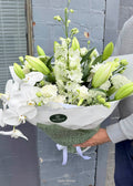 Pure Grace – White Bouquet