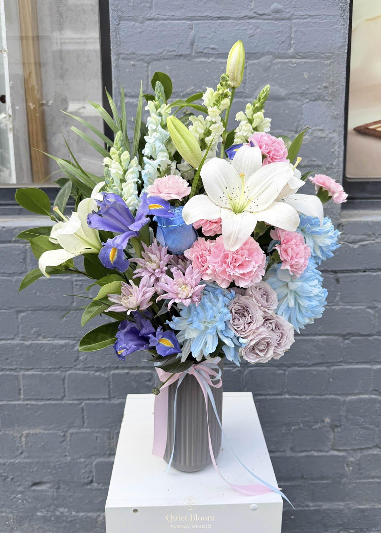 Soft Whisper pastel flower arrangement in vase – Quiet Bloom Richmond florist
