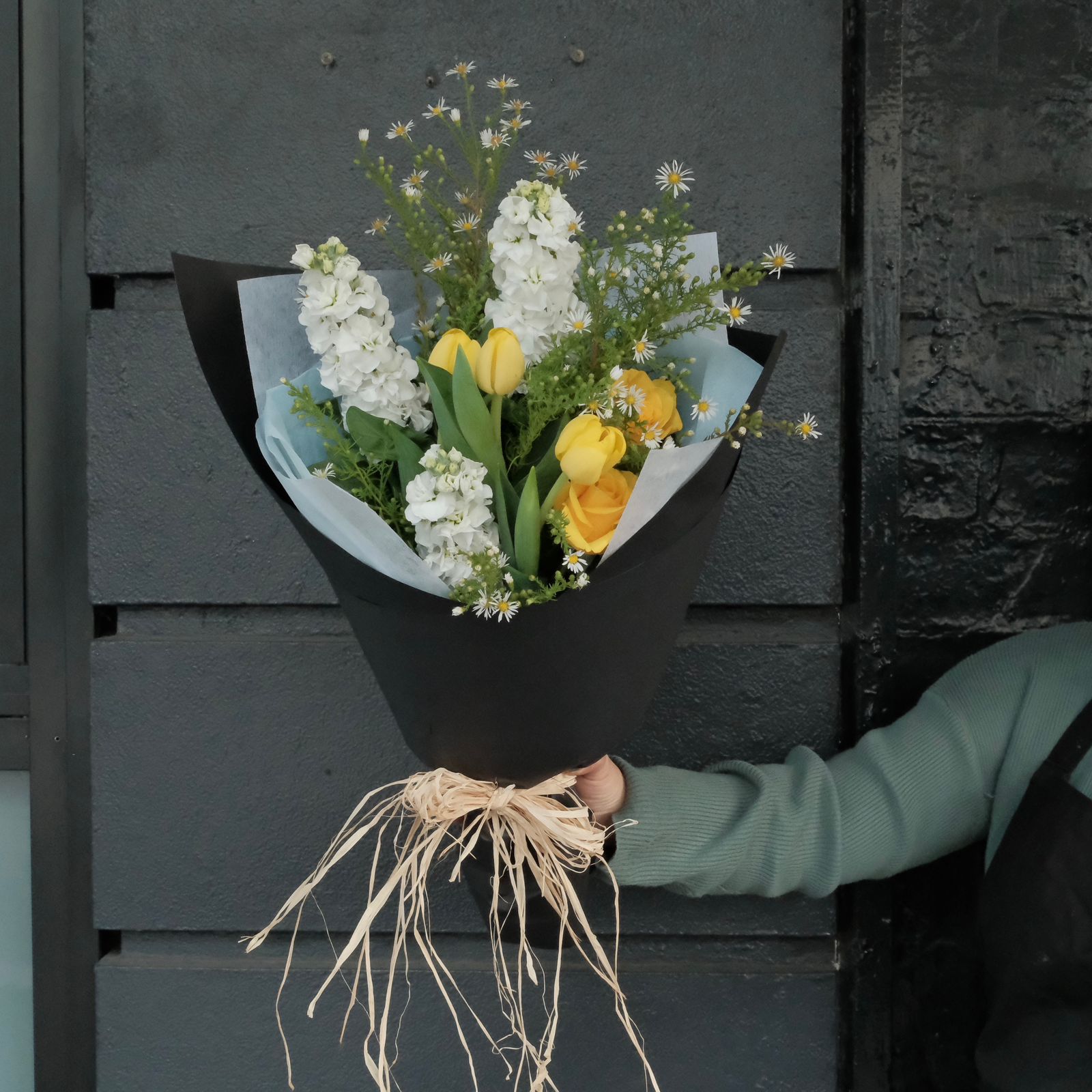 Sunny Meadow – Hand-Tied Bouquet