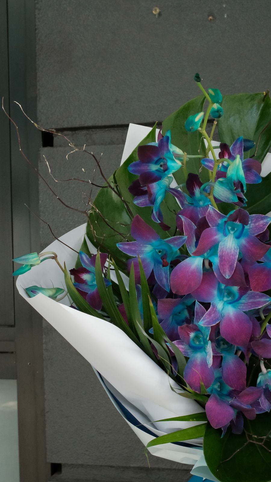 Electric Orchid – Signature Bouquet