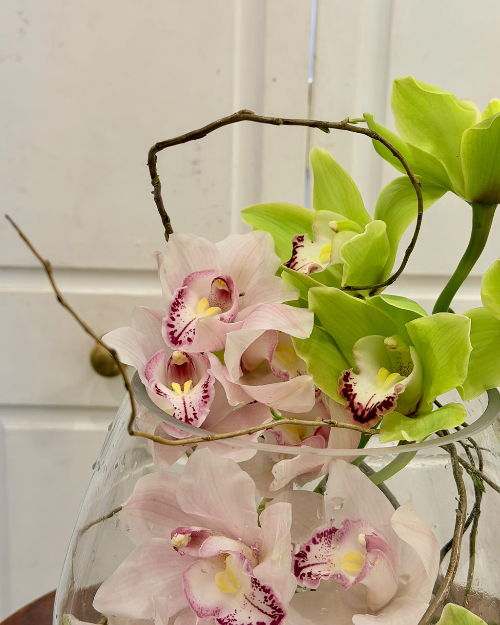 Cymbidium Garden – Orchid Glass Bowl Arrangement