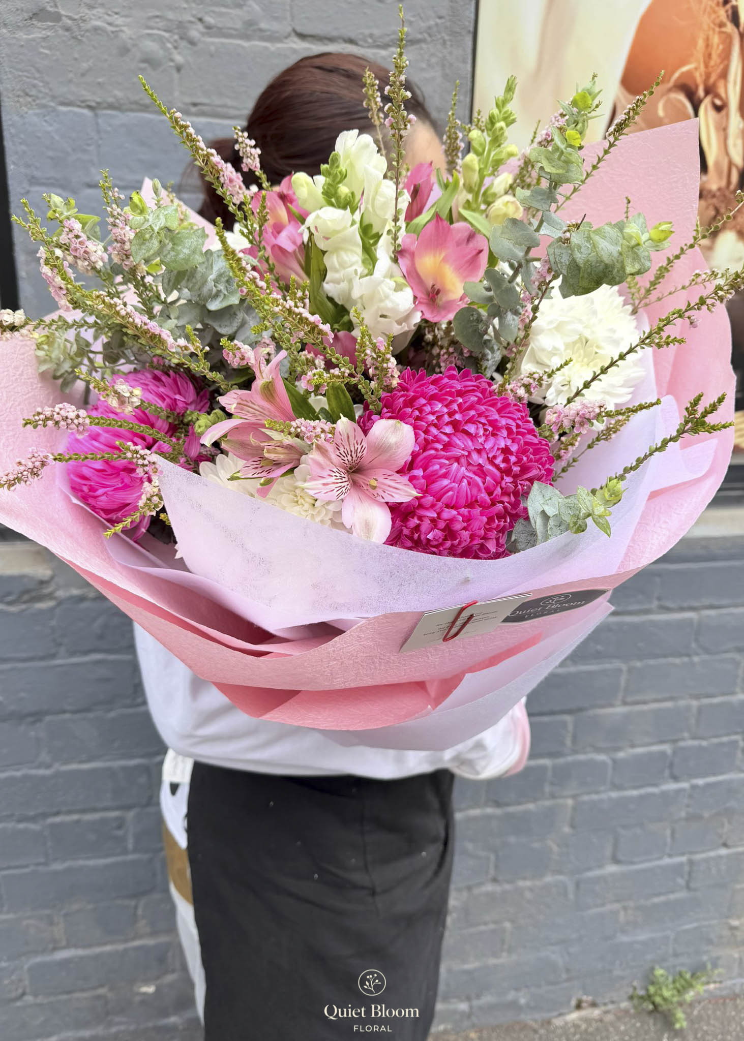 Pink Wishes – Cheerful Seasonal Bouquet