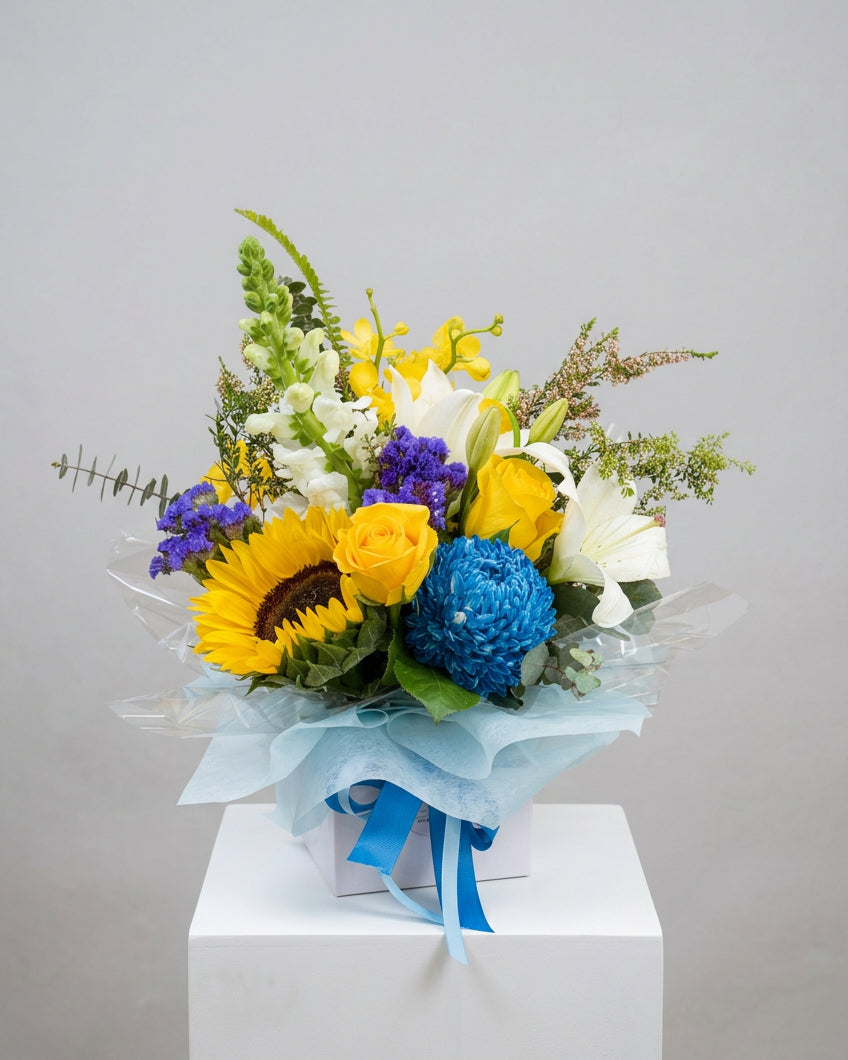 Sunshine & Blue – Yellow & Blue Flower Box